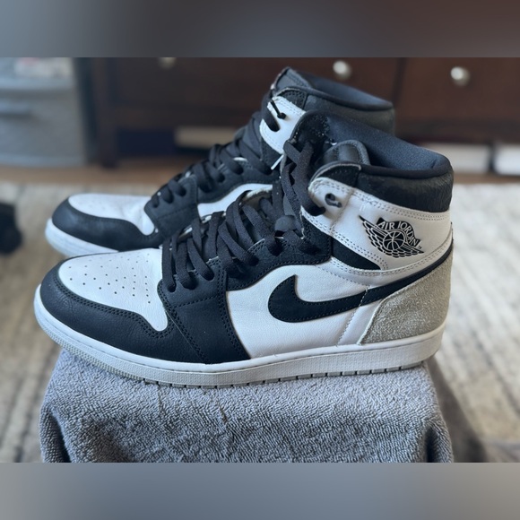 Size 14 - Jordan 1 Retro OG High Bleached Coral (Worn 2 Times) w/ Original Box - Picture 4 of 5